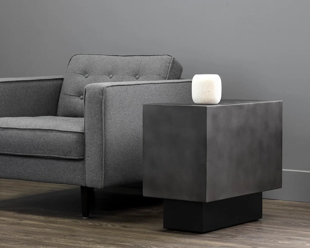 Blakely SIDE TABLES