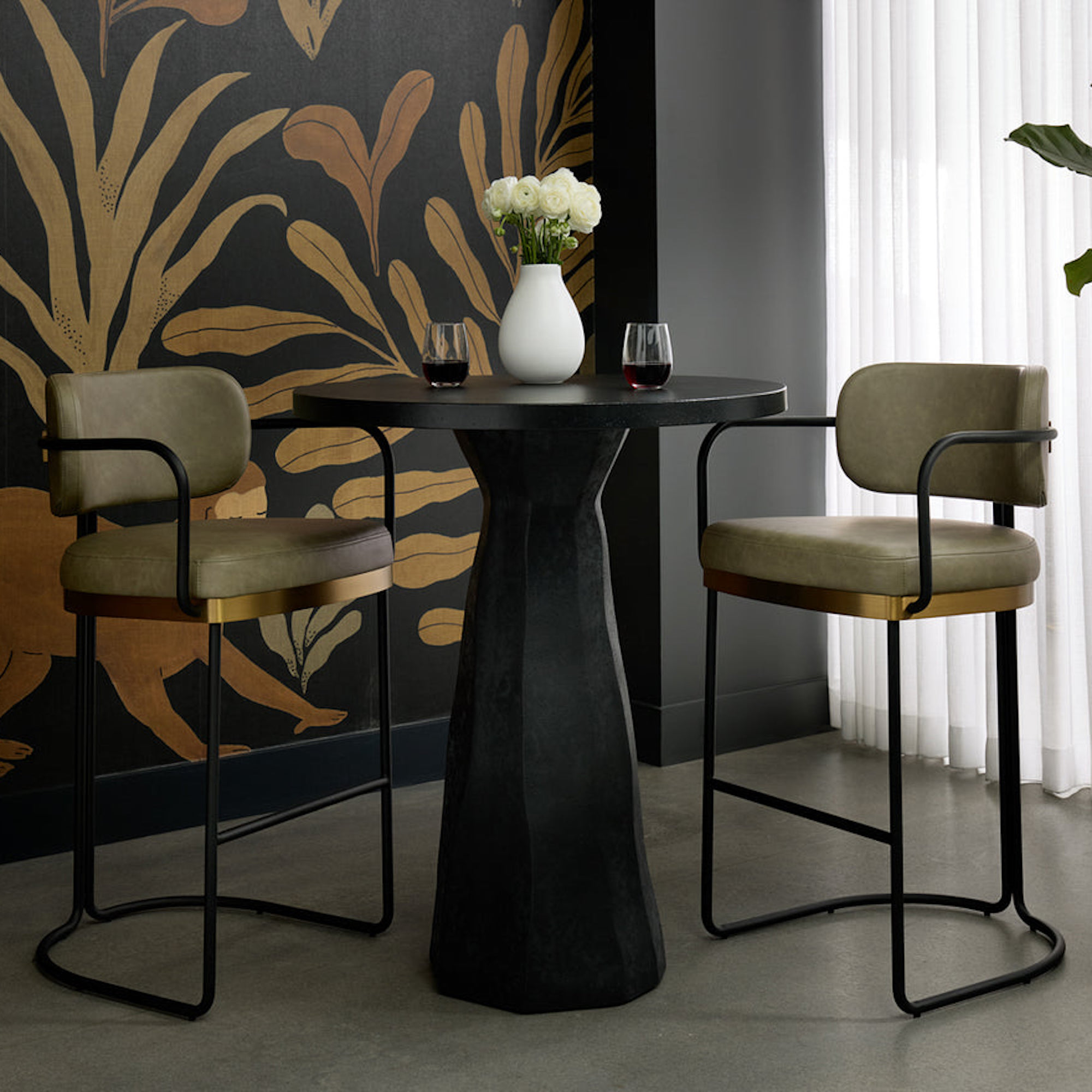 Kliff Bar Table - Black