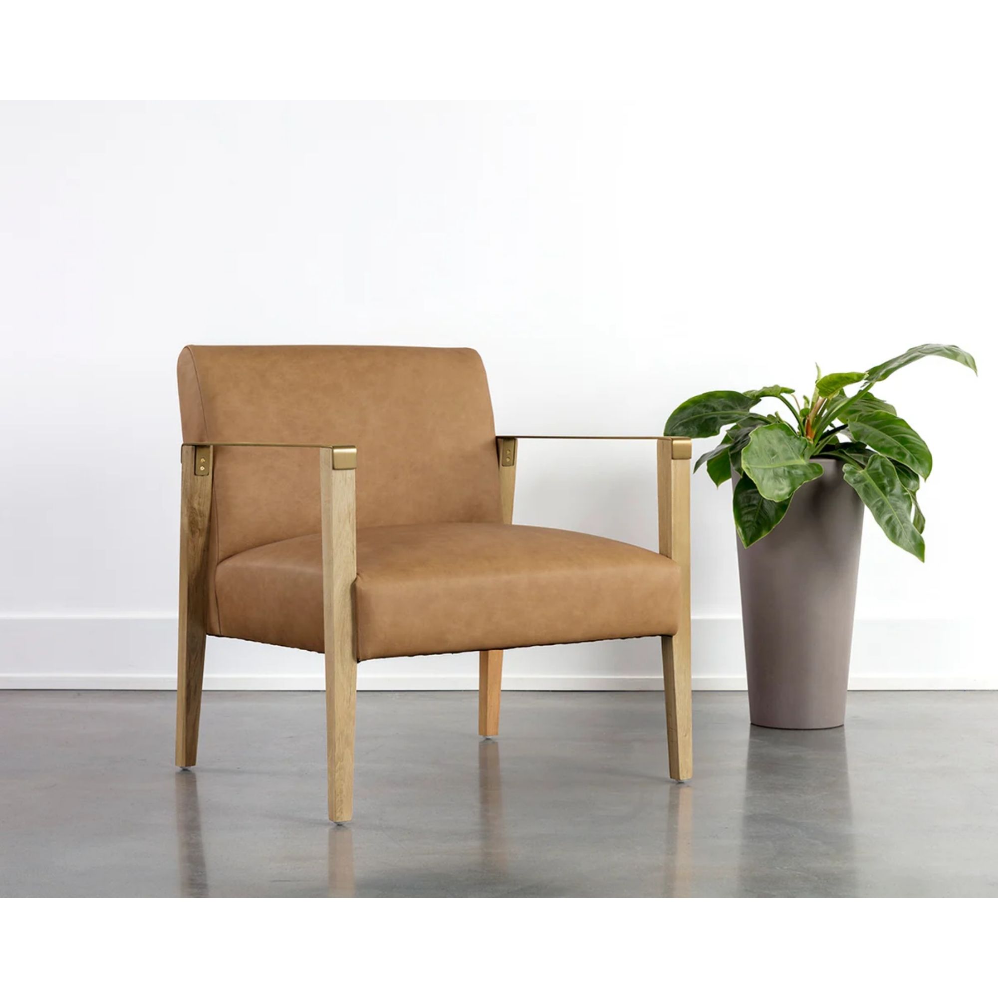Earl Lounge Chair - Rustic Oak