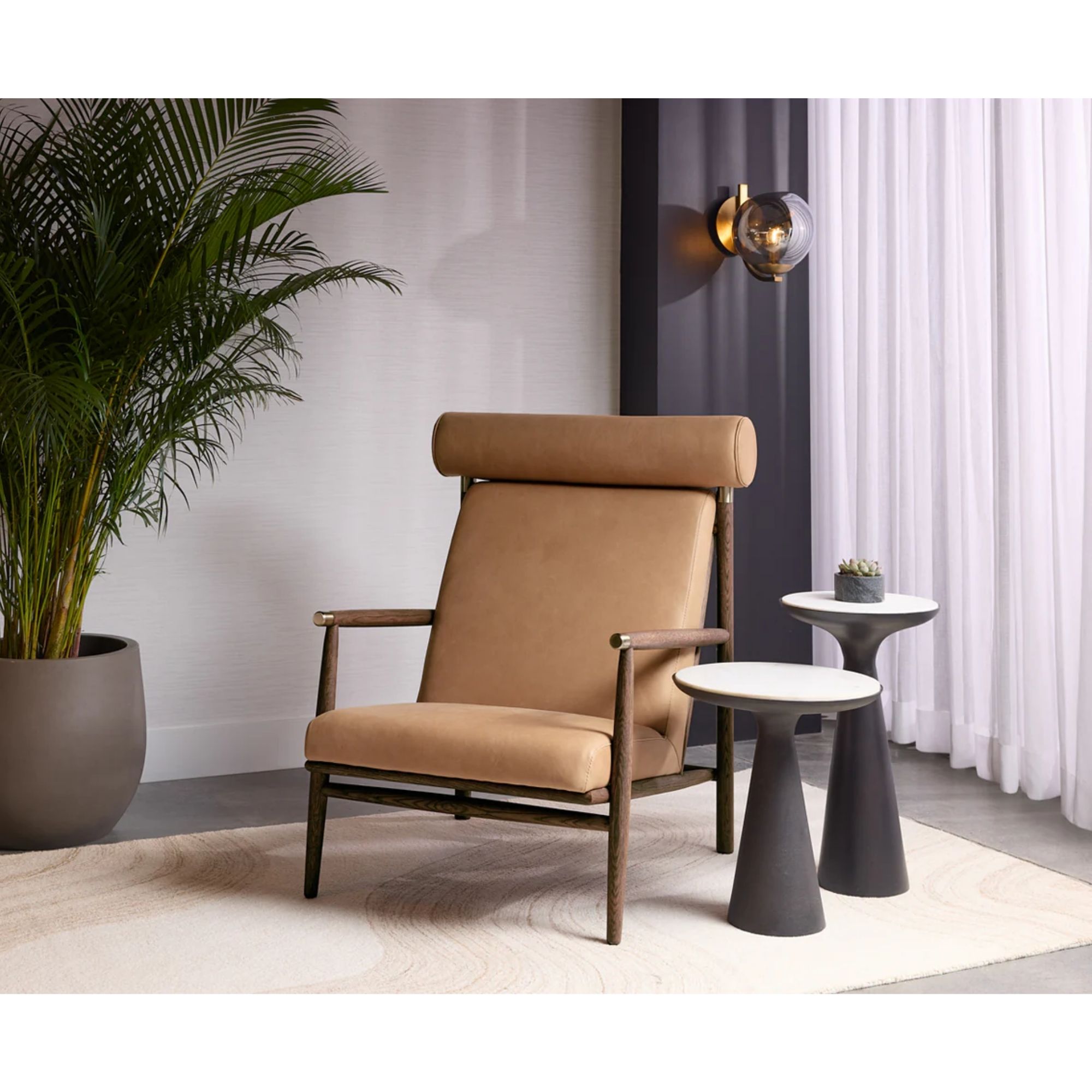 Biko Lounge Chair