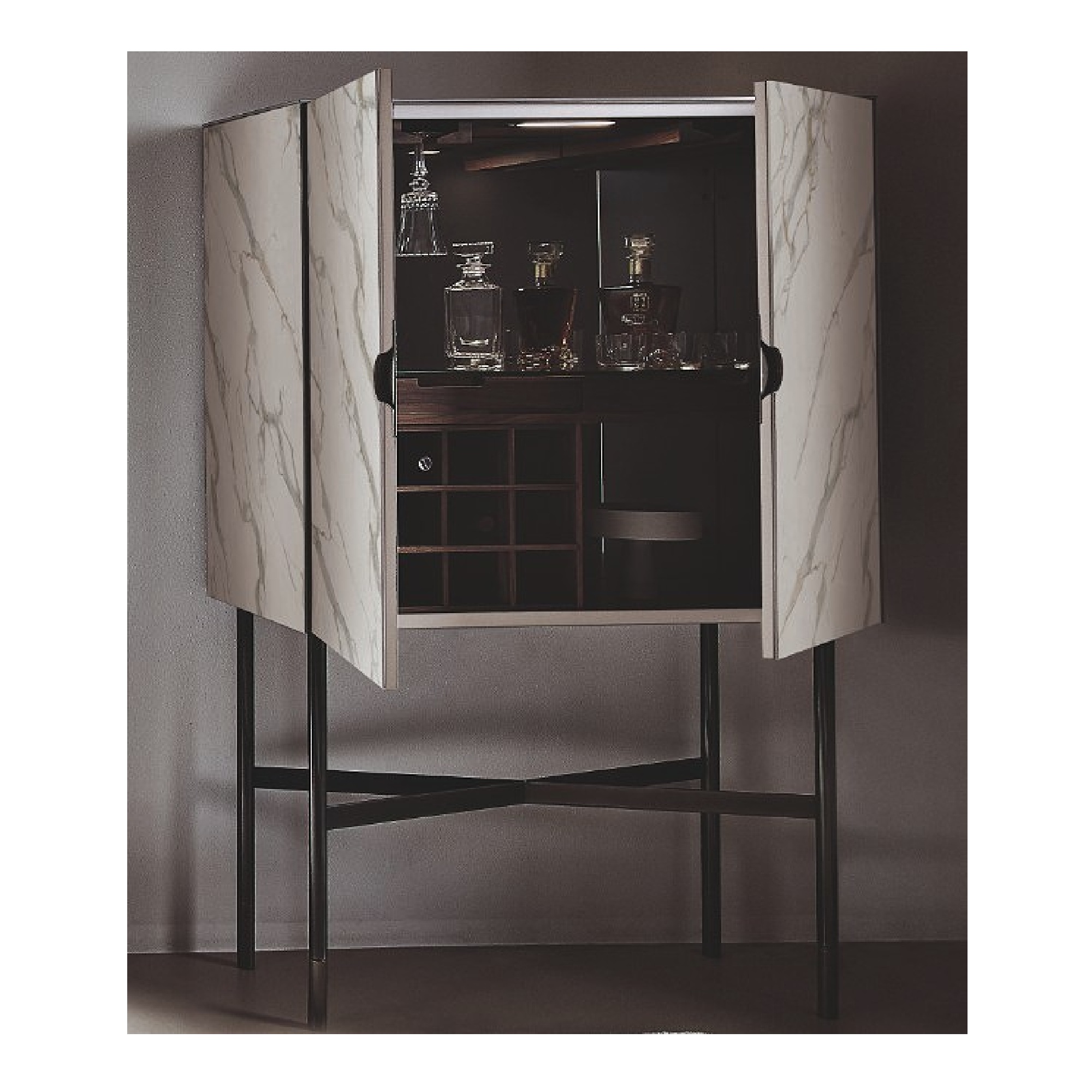 Madison Superior Bar Cabinet
