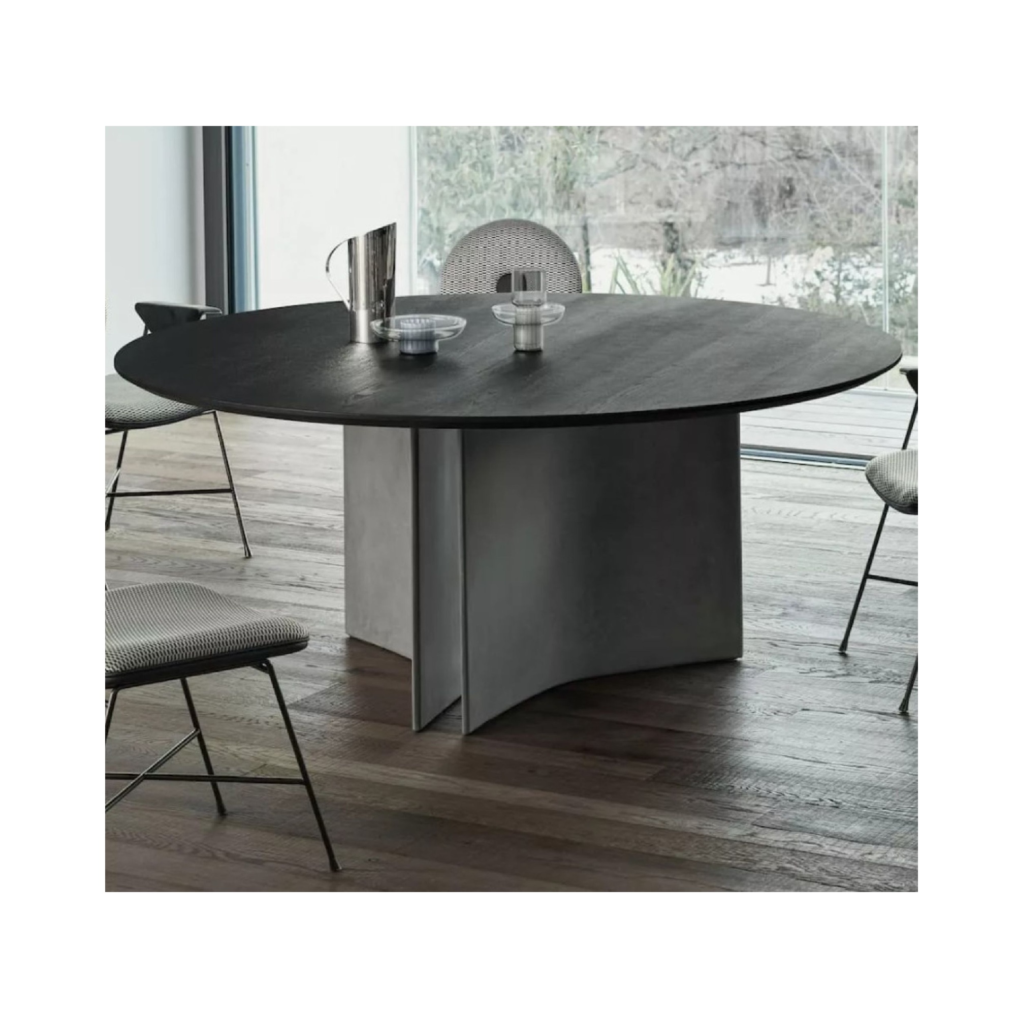 Magnum Dining Table