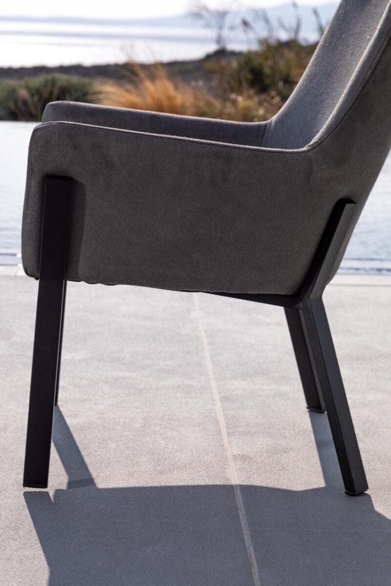 Alan outdoor dining chair - Avenue Design Montreal