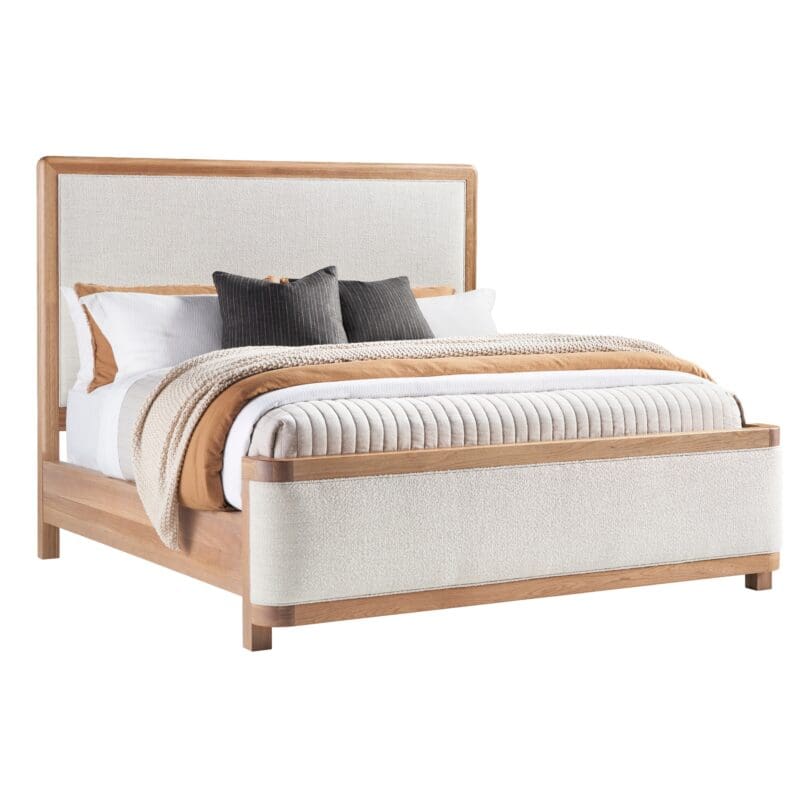 Form upholstered Bed - Avenue Design Montreal