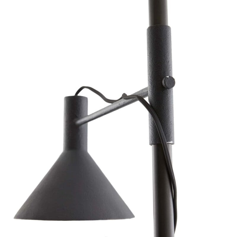 Salem Floor Lamp - Avenue Design high end lighting in Montreal.